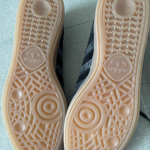 Adidas Maharishi Black Men's Shoes - Picture 7 of 7